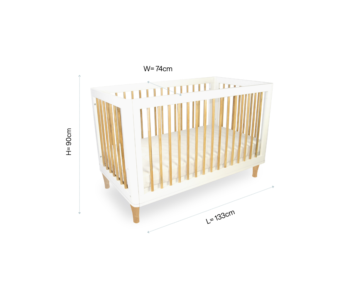Modern baby cot with wooden slats, dimensions 133x74x90cm, Babyhood GCC product