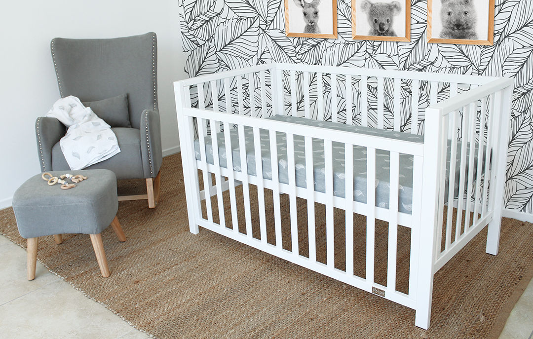 Lulu Cot — The beauty of real timber. — White